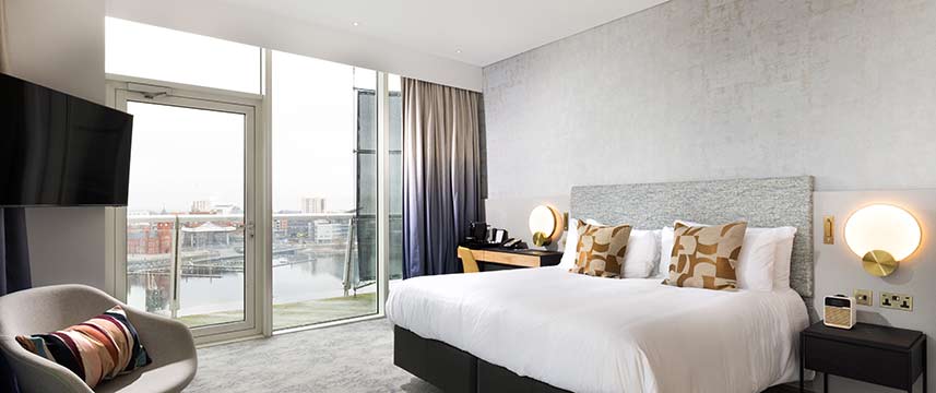 voco St David`s Cardiff - Premium Room